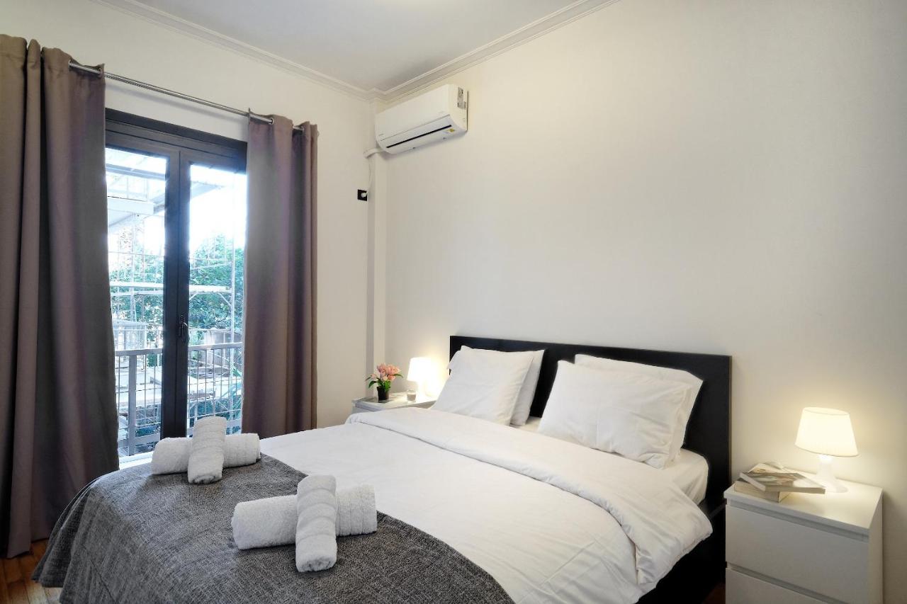 Glyfada Breeze Apartments Athens Exterior photo